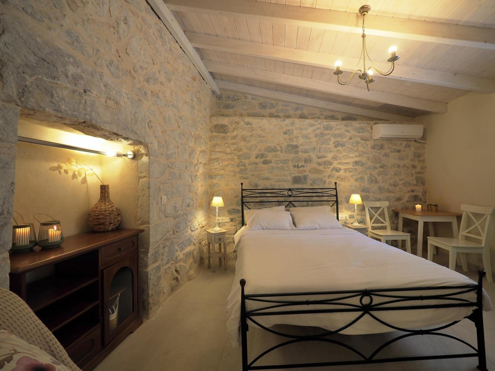 Sophia Guest house 2*