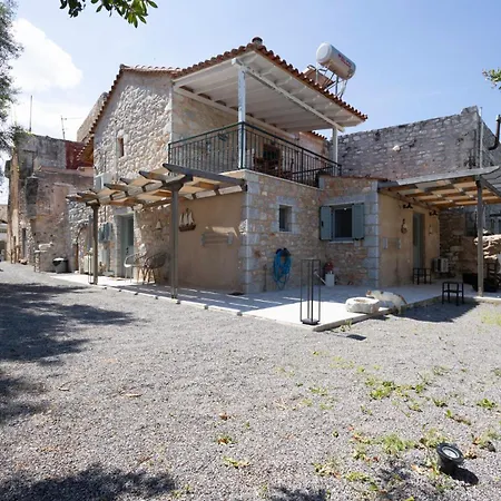 Sophia Areopoli Guesthouse Exterior photo