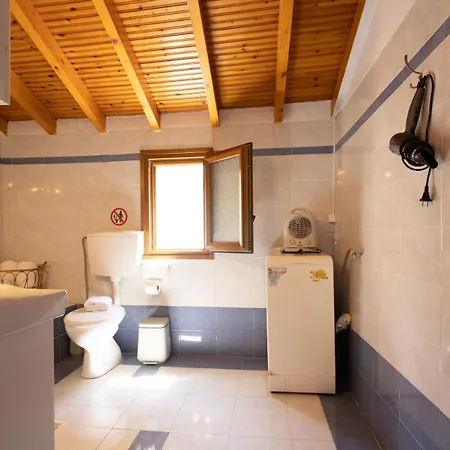 Sophia Areopoli Guesthouse Exterior photo
